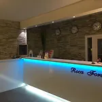 Hotel The Originals Boutique, Roca-fortis, 3*