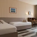 Hotel The Originals Boutique, Roca-fortis, Rochefort (Charente-Maritime)