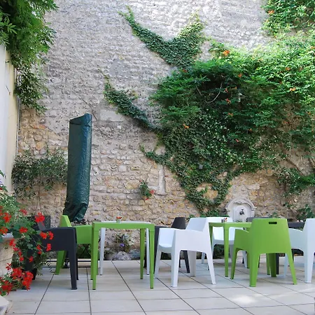 The Originals Boutique, Roca-fortis, 3* רושפור