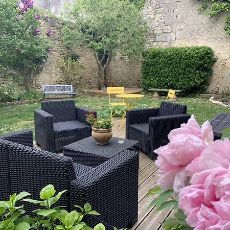 The Originals Boutique, Roca-fortis, רושפור