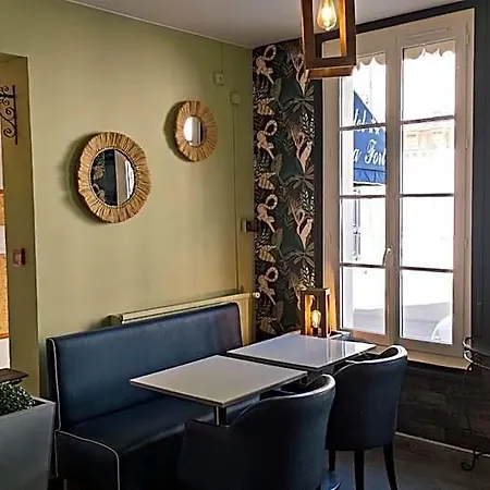 Hotel The Originals Boutique, Roca-fortis,