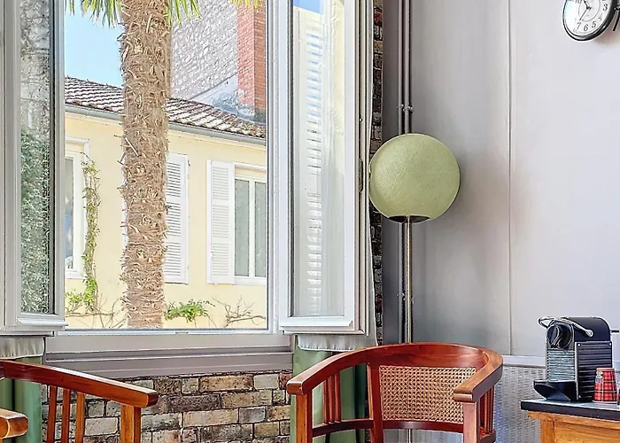 Hotel The Originals Boutique, Roca-fortis, 3*