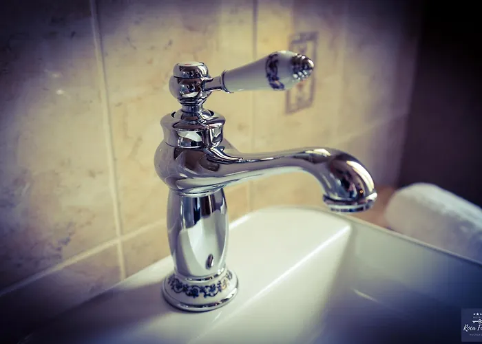 The Originals Boutique, Roca-fortis, Hotel Rochefort (Charente-Maritime)