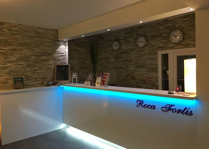 Hotel The Originals Boutique, Roca-fortis, 3*