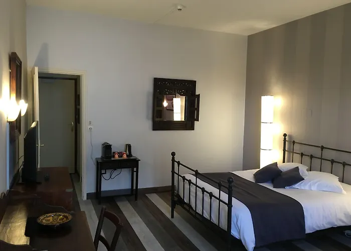 Hotel The Originals Boutique, Roca-fortis, Rochefort (Charente-Maritime)