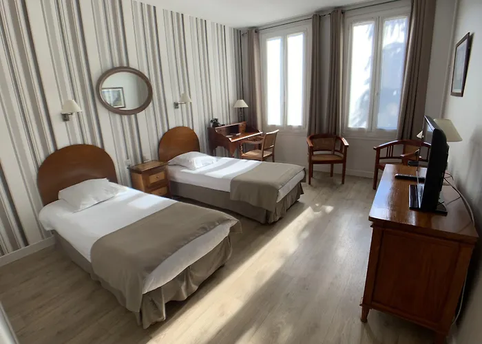 Hotel The Originals Boutique, Roca-fortis, 3*