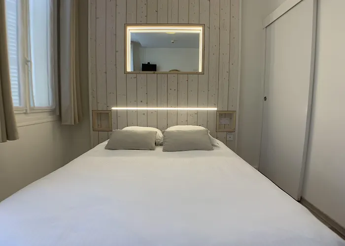 Hotel The Originals Boutique, Roca-fortis, 3*