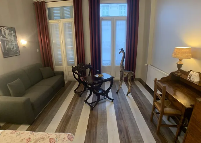 Hotel The Originals Boutique, Roca-fortis,