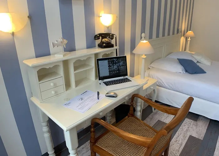 The Originals Boutique, Roca-fortis, Hotel Rochefort (Charente-Maritime)