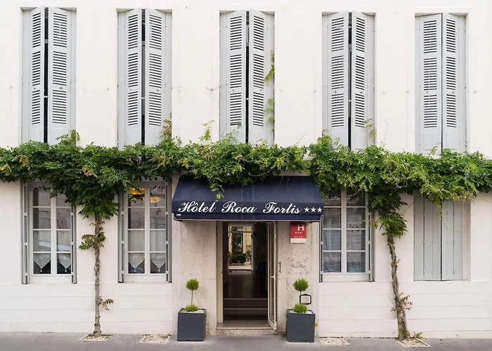 Hotel The Originals Boutique, Roca-fortis, 3*